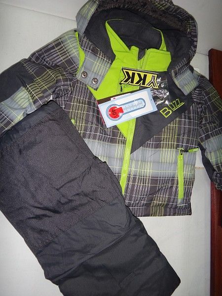 Куртка та напівкомбінезон